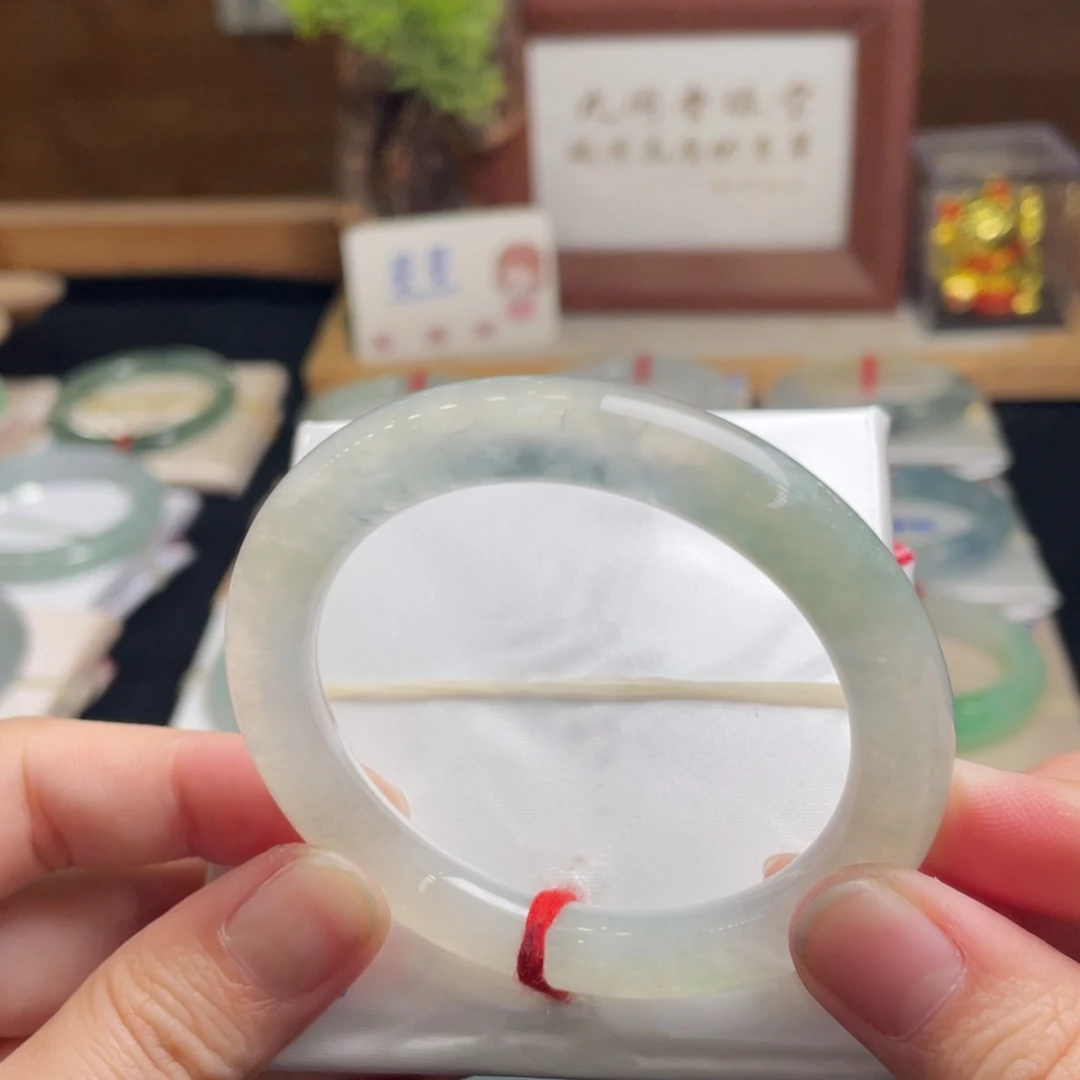 翡翠手镯未镶嵌51 圆条 