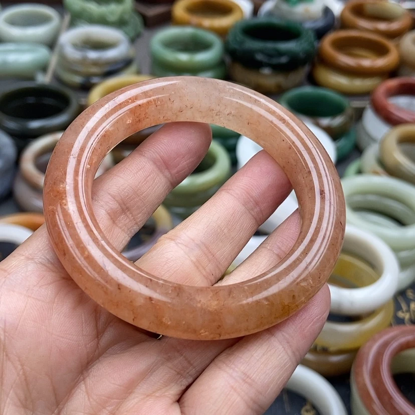 【闪购商品】石英质玉手镯52未镶嵌