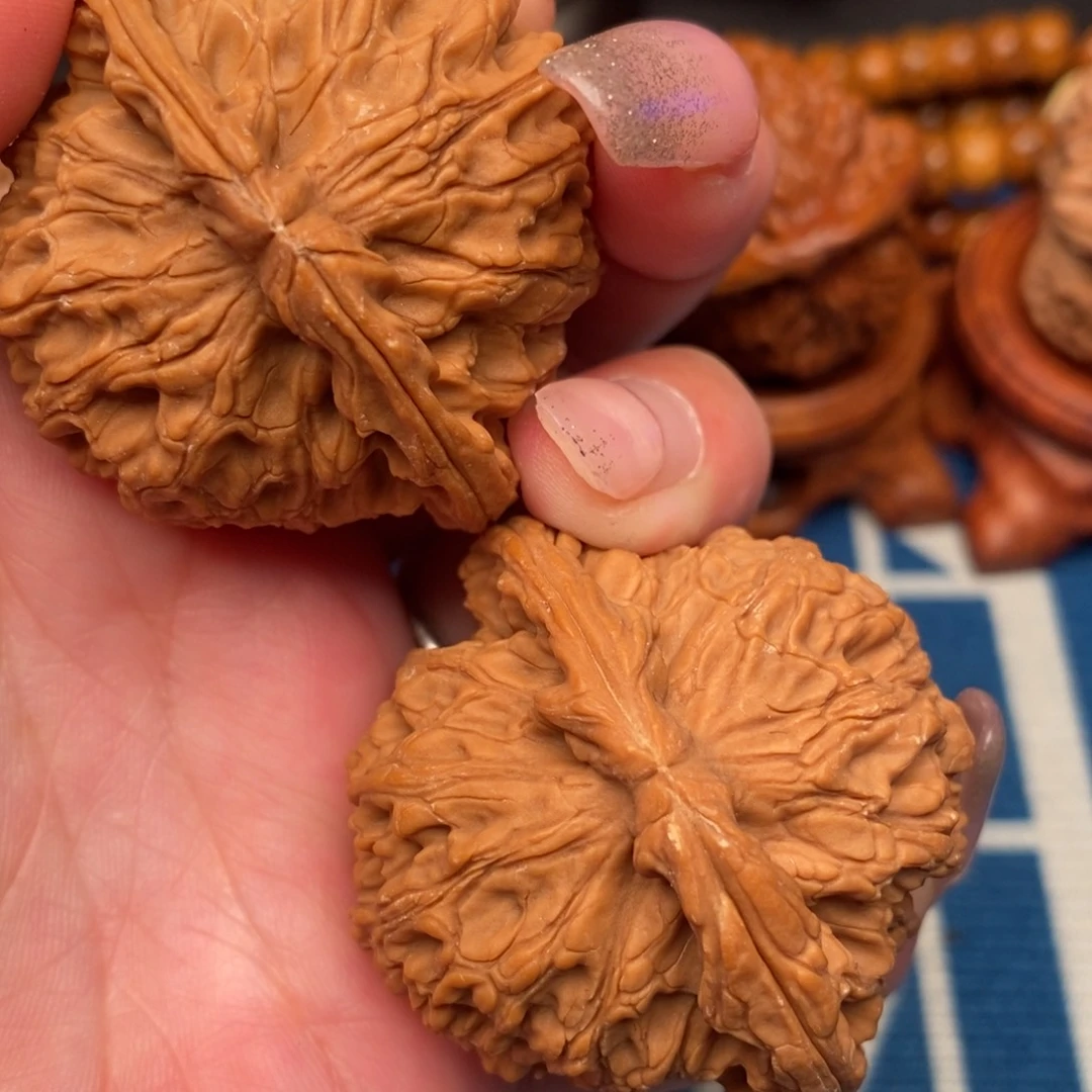 郅***室吊坠文玩核桃南疆