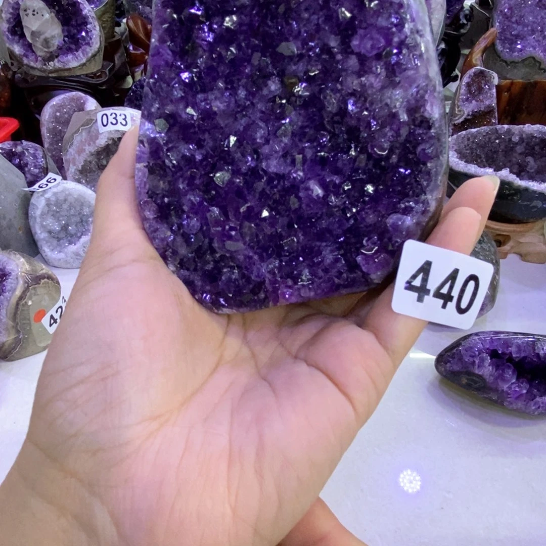 紫晶大型摆件（非配饰）未镶嵌