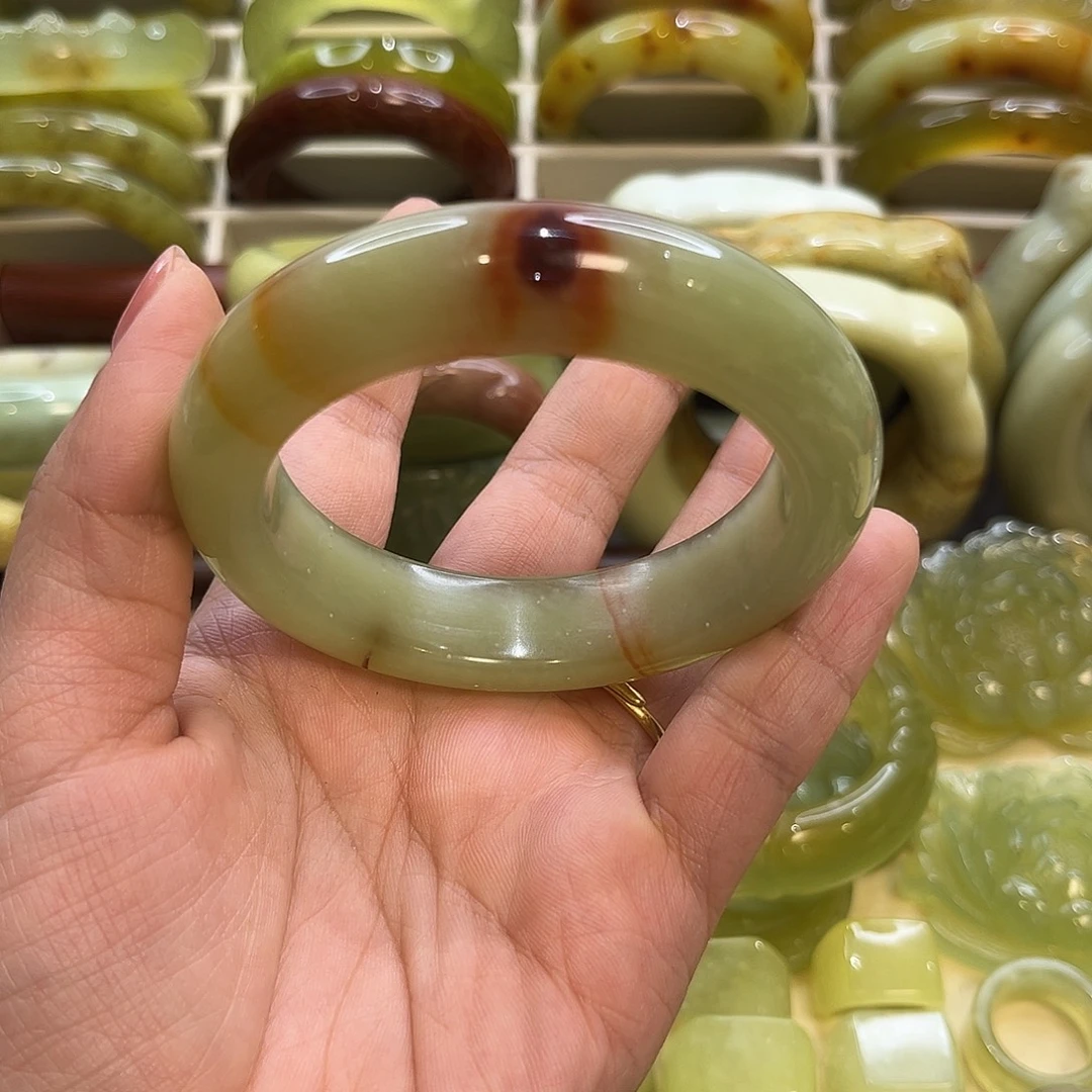 蛇纹石玉未镶嵌手镯12号55.8微瑕福利