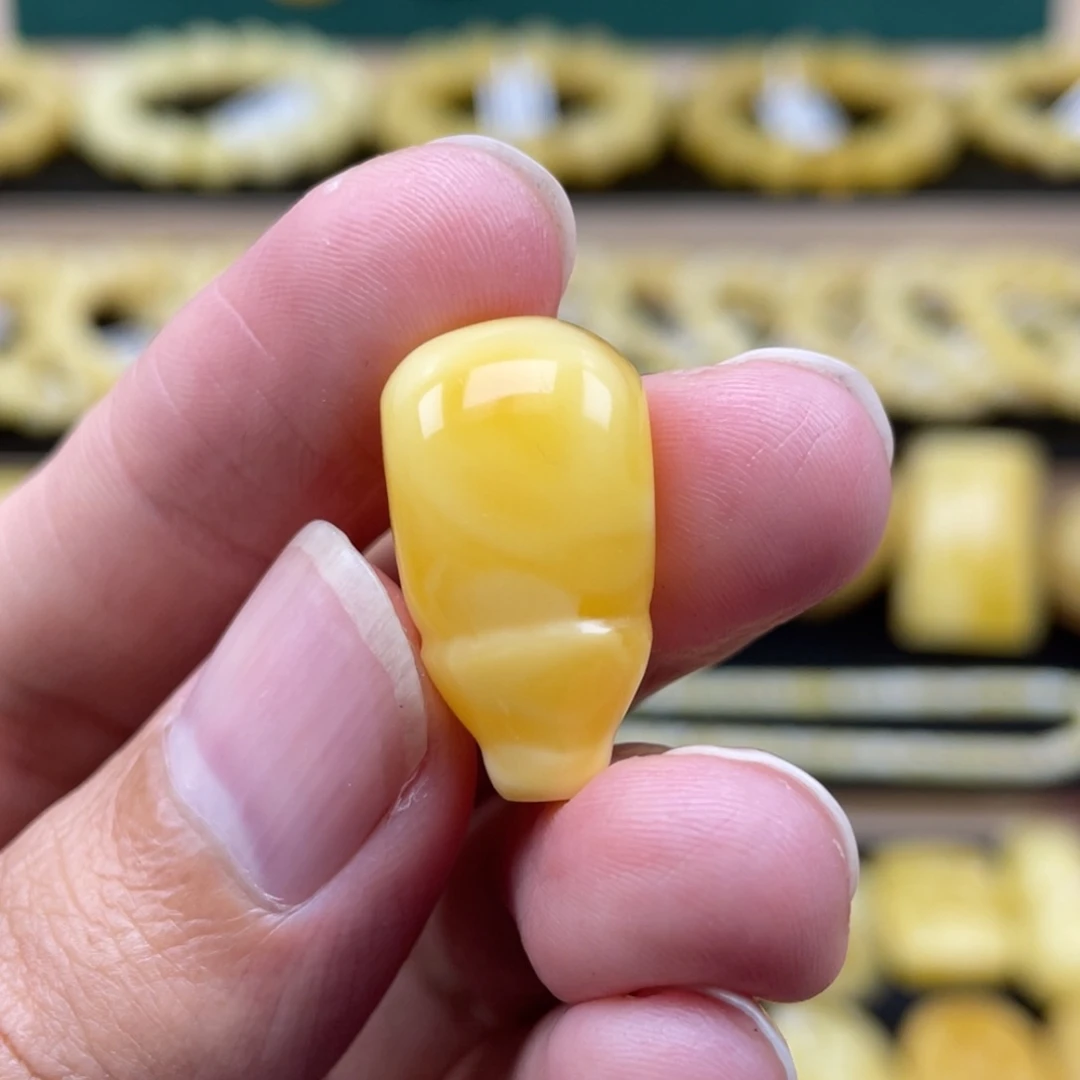 琥珀裸石未镶嵌琥珀蜜蜡