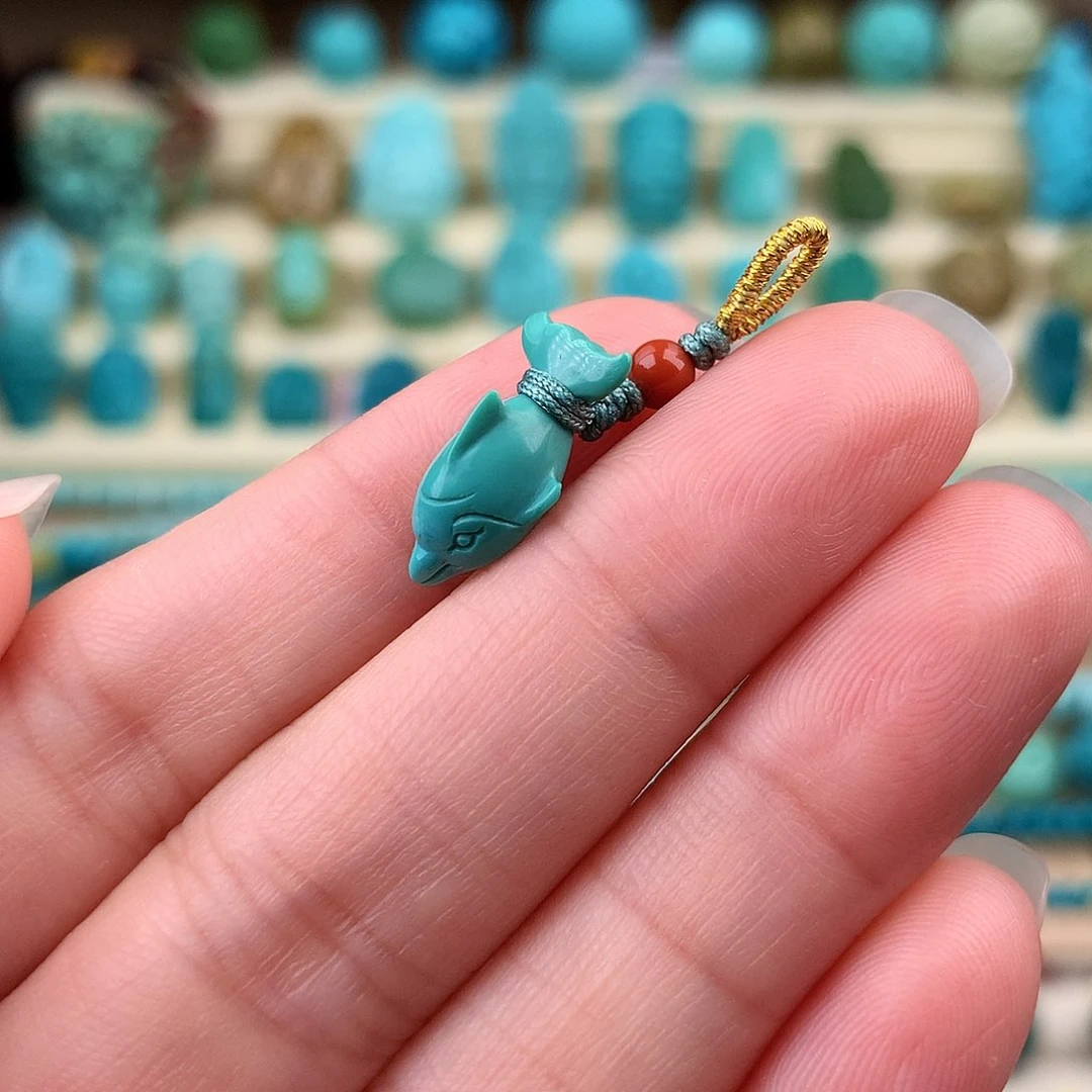 未镶嵌绿松石珠宝奇石