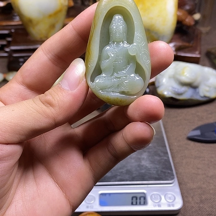 和田玉未镶嵌挂件