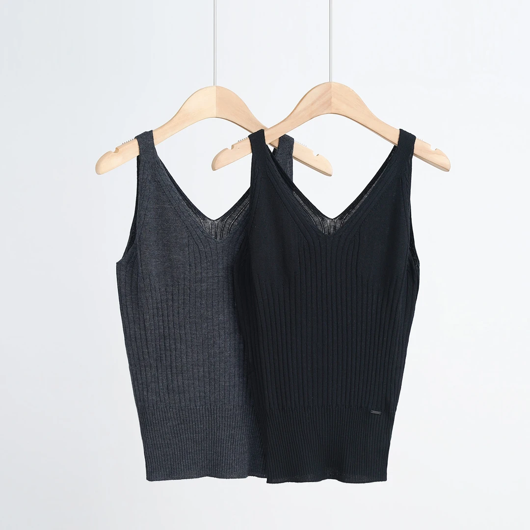 早秋新澳纱120支极细美丽诺羊毛四季可搭配V领吊带背心女（251295）