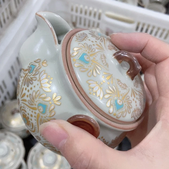 茶具微瑕，介意勿拍