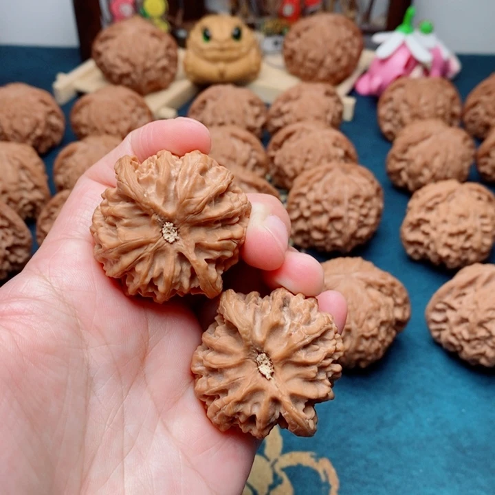 文玩核桃把件苹果园39