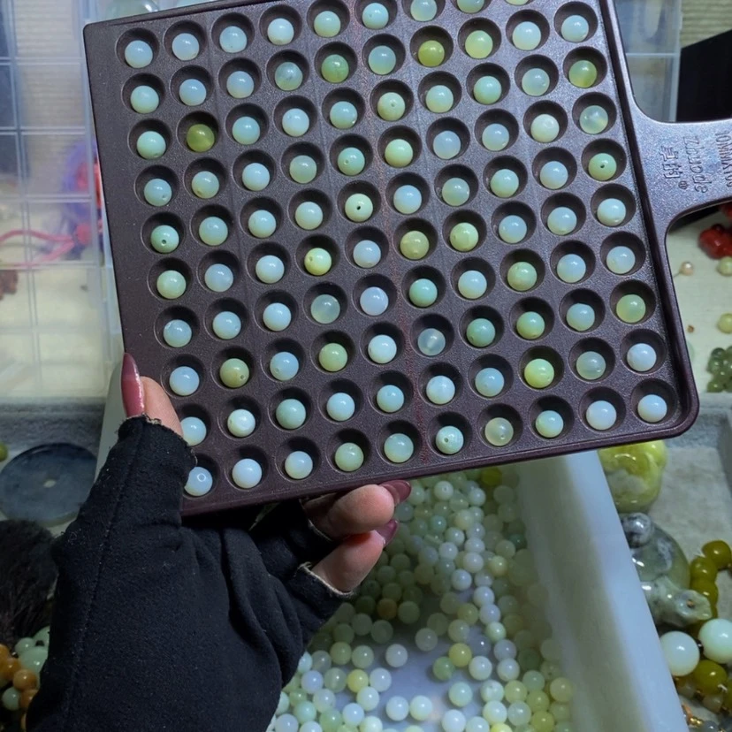 【闪购商品】蛇纹石玉其他未镶嵌54