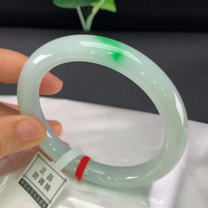 翡翠未镶嵌手镯圆条60