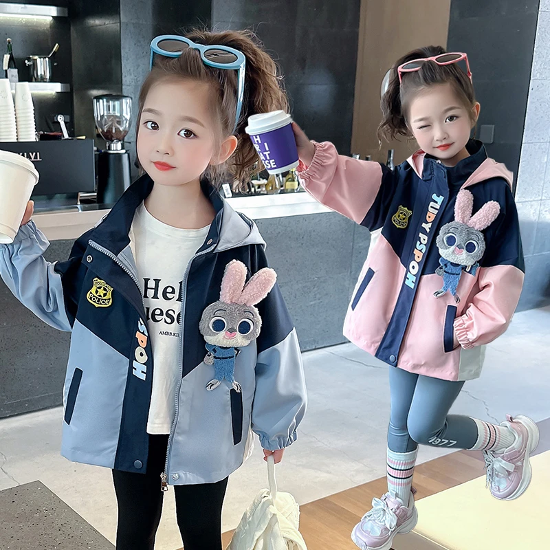 女童外套2025新款春秋款徽章朱迪兔炸街洋气冲锋衣女宝宝春季上衣