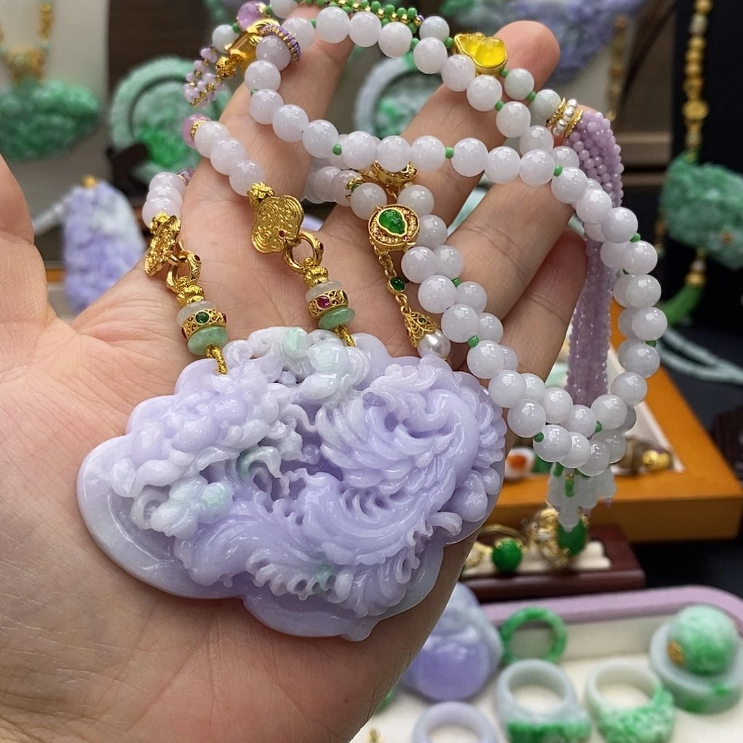 翡翠未镶嵌颈饰吊坠
