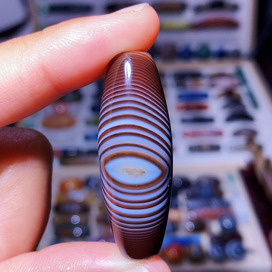 吊坠玛瑙未镶嵌…