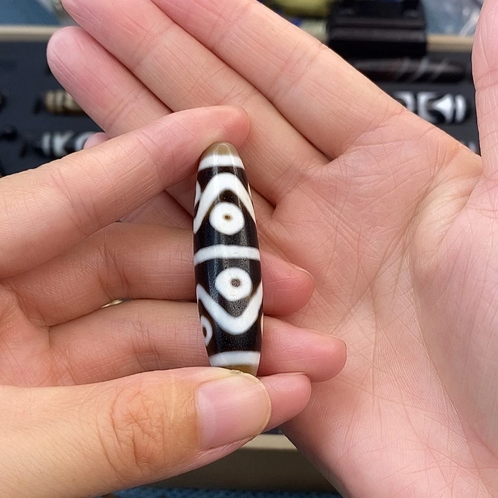 登***出玛瑙/玉髓未镶嵌颈饰