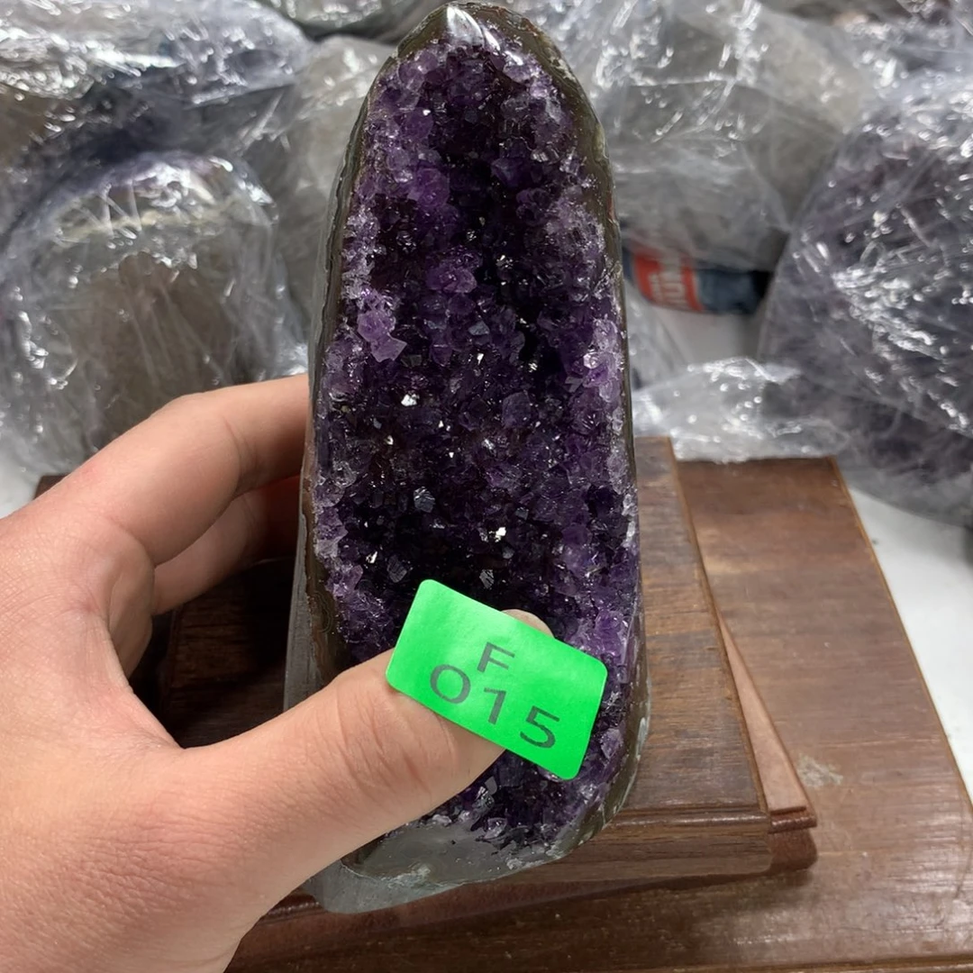 紫晶大型摆件（非配饰）未镶嵌