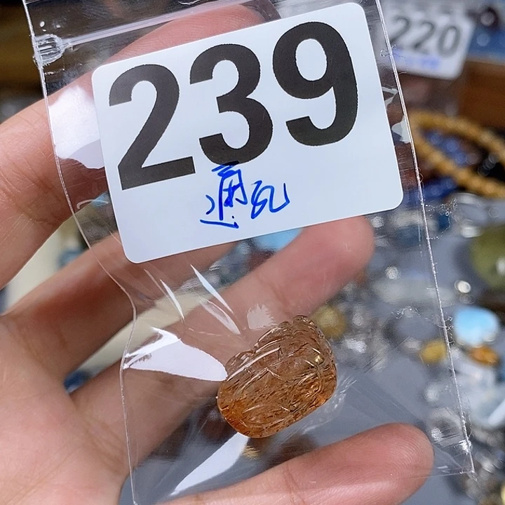 未镶嵌手链水晶?***友