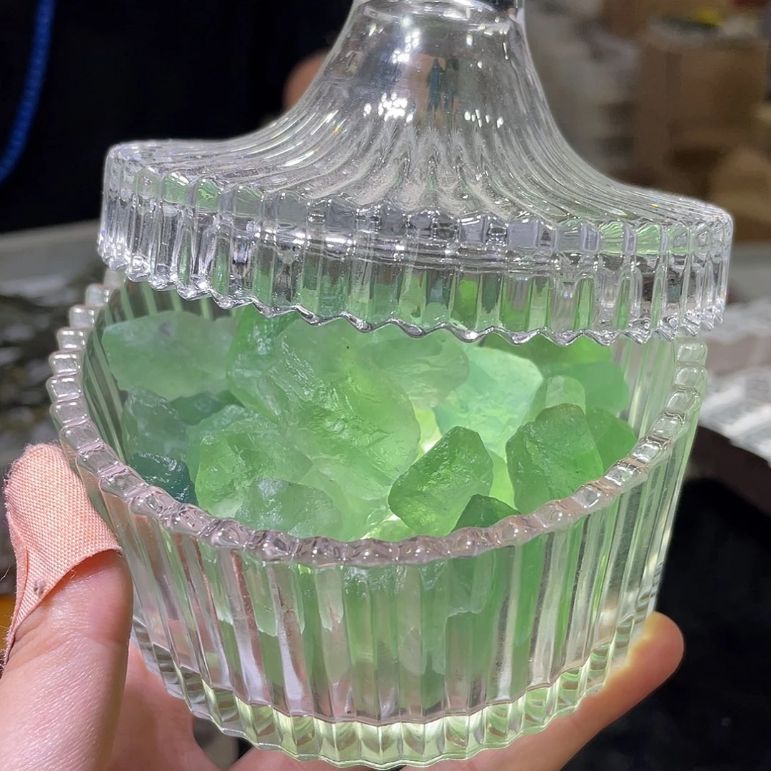 水晶珠宝半成品未镶嵌500g带碗