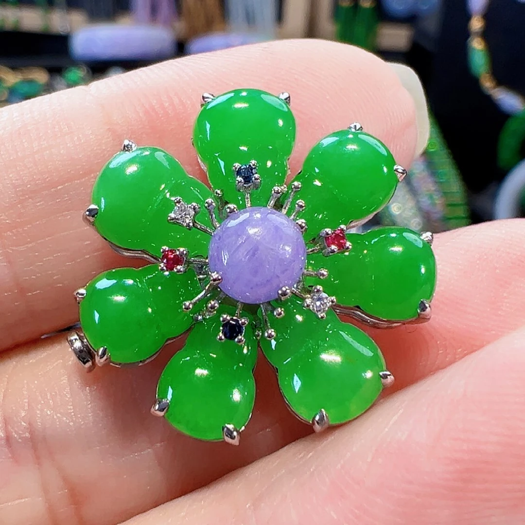 翡翠18K金镶嵌颈饰签收后24小时鉴赏期