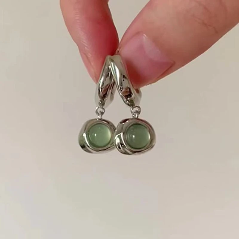 合金亚克力耳饰 法式复古薄荷绿猫眼吊坠耳扣ins清冷感简约耳饰