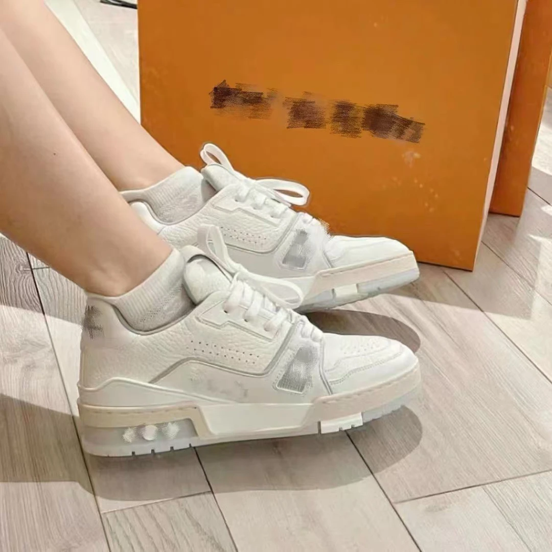 驴家时尚潮流男女运动鞋