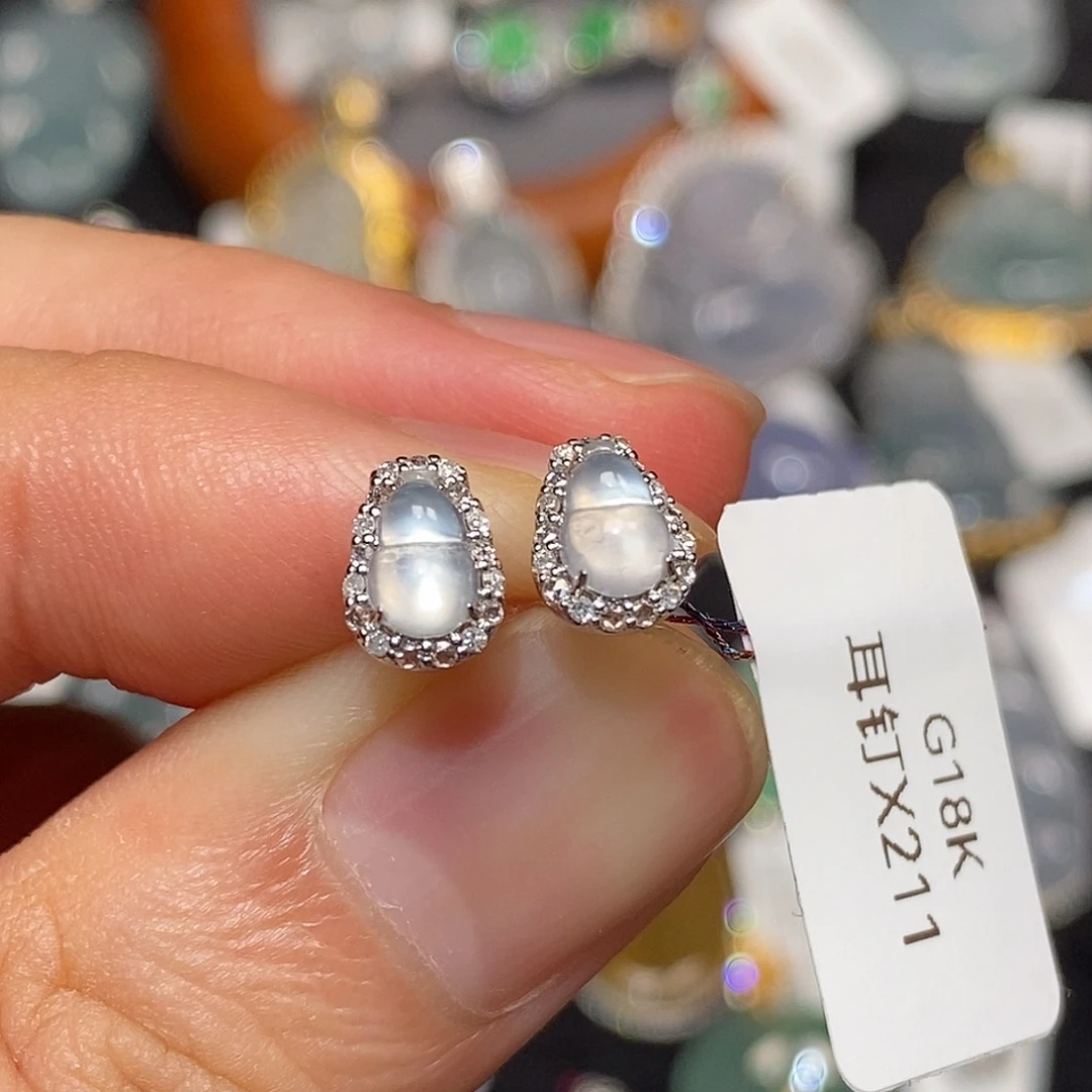 1***718K金镶嵌翡翠耳饰耳钉