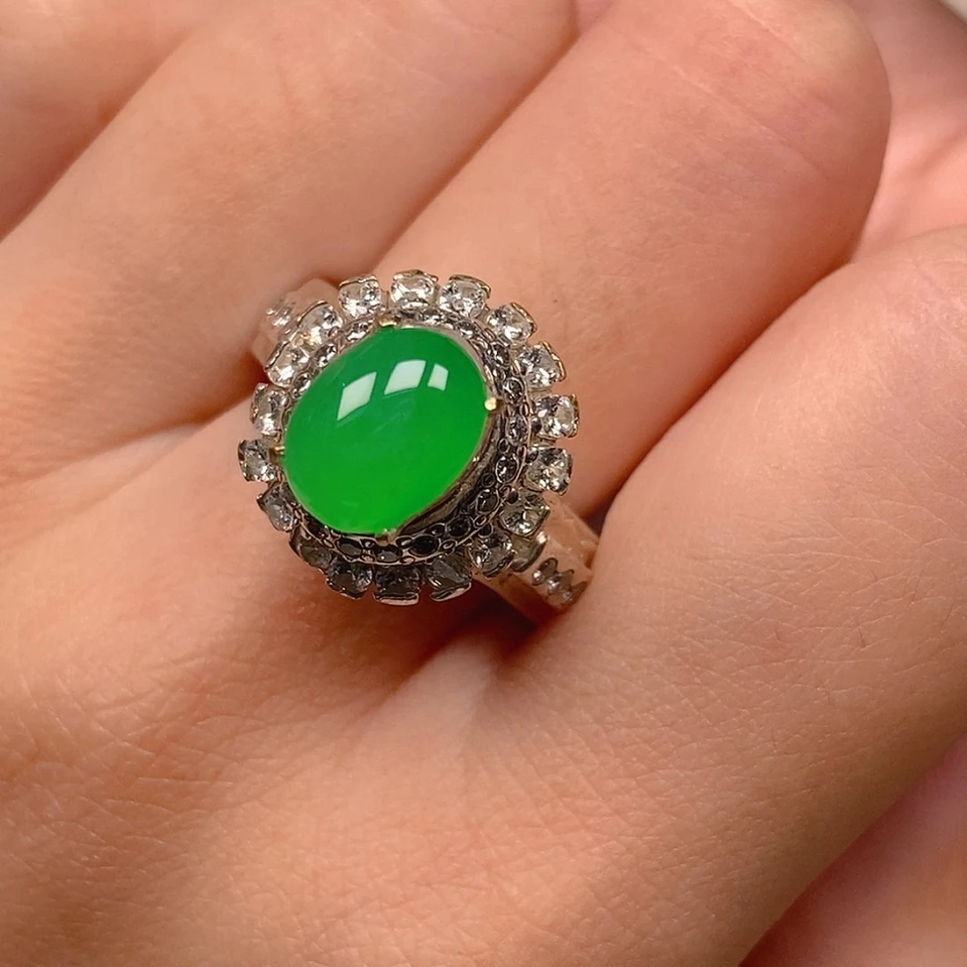 翡翠戒指未镶嵌程*绿蛋面