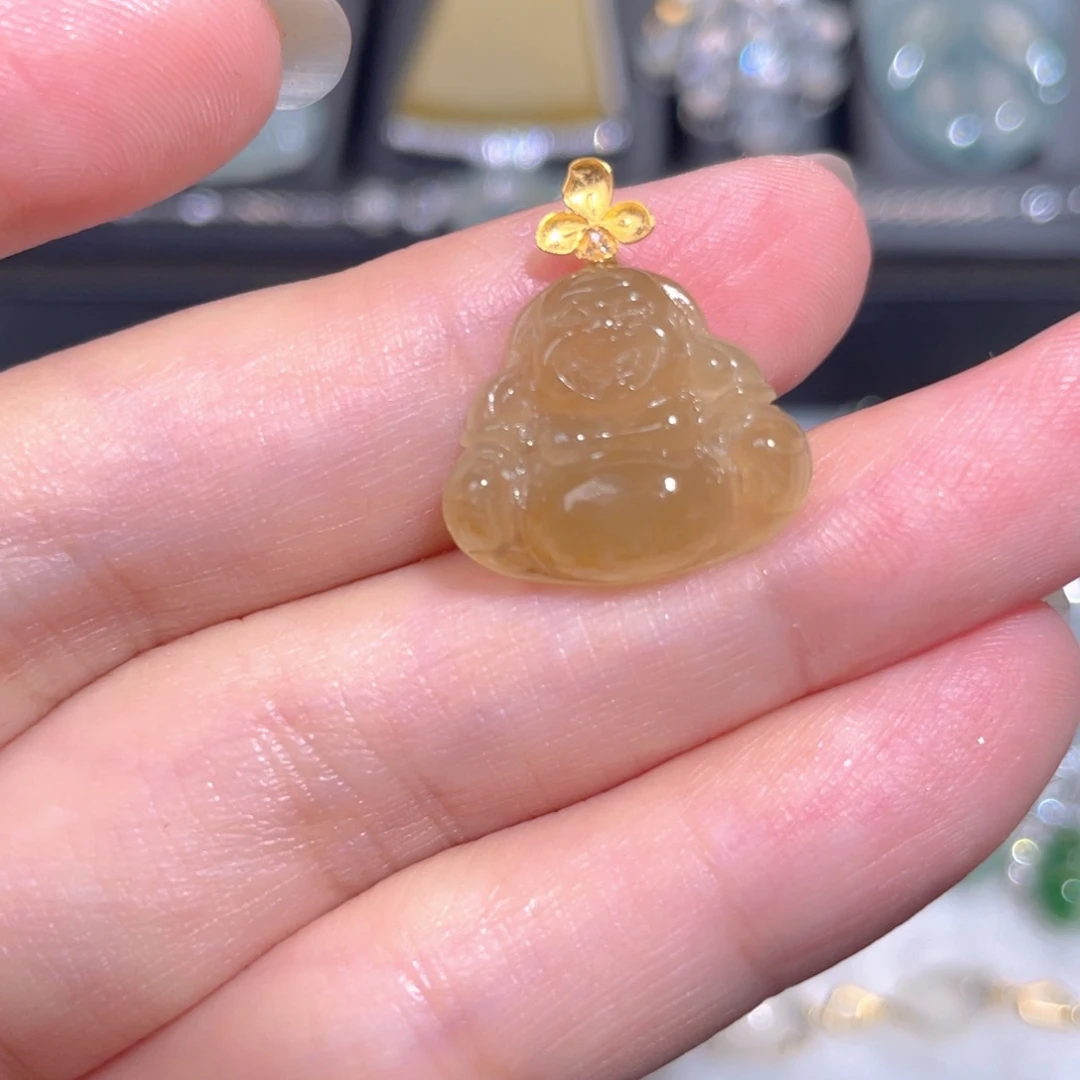 翡翠18K金镶嵌颈饰翡翠