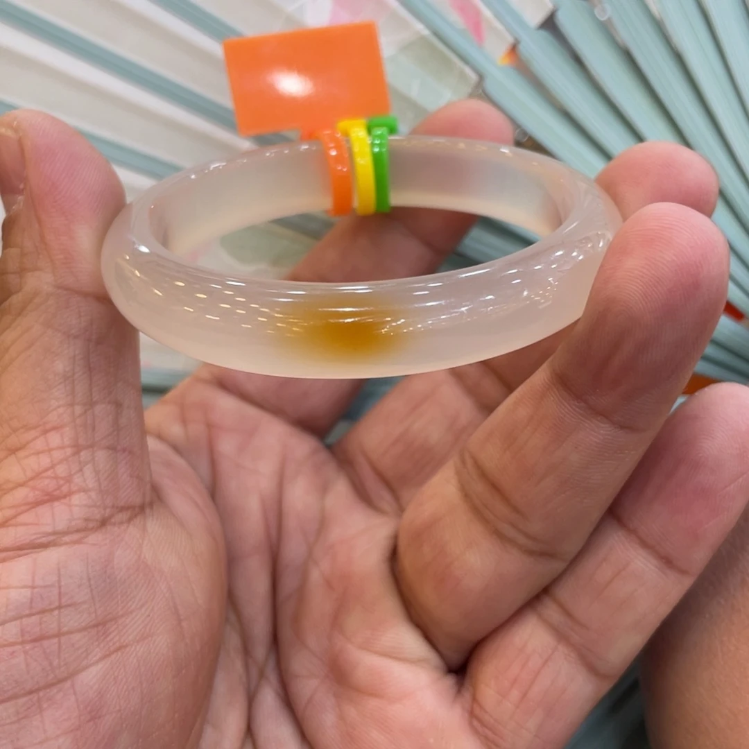 玛瑙/玉髓手镯未镶嵌元****o