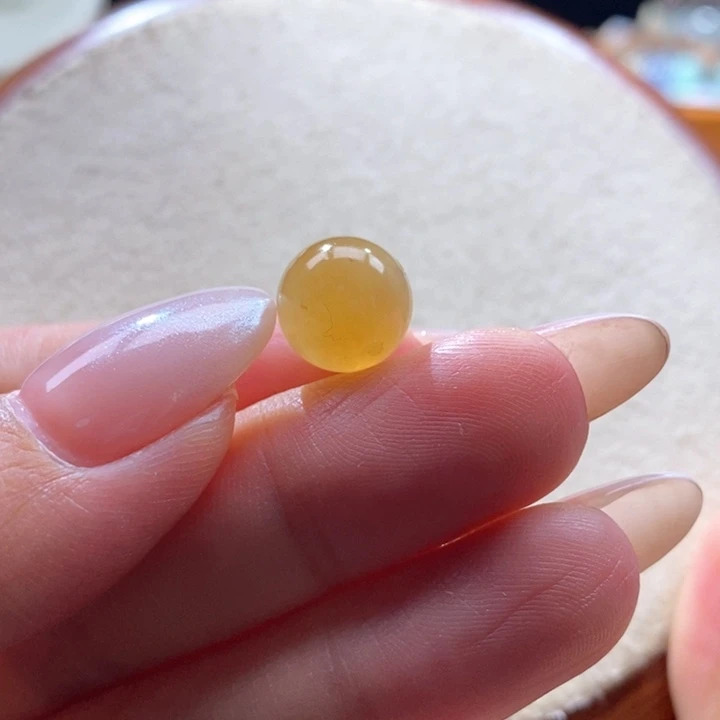 翡翠未镶嵌吊坠(不含链)翡翠种水橙黄珠卡11m