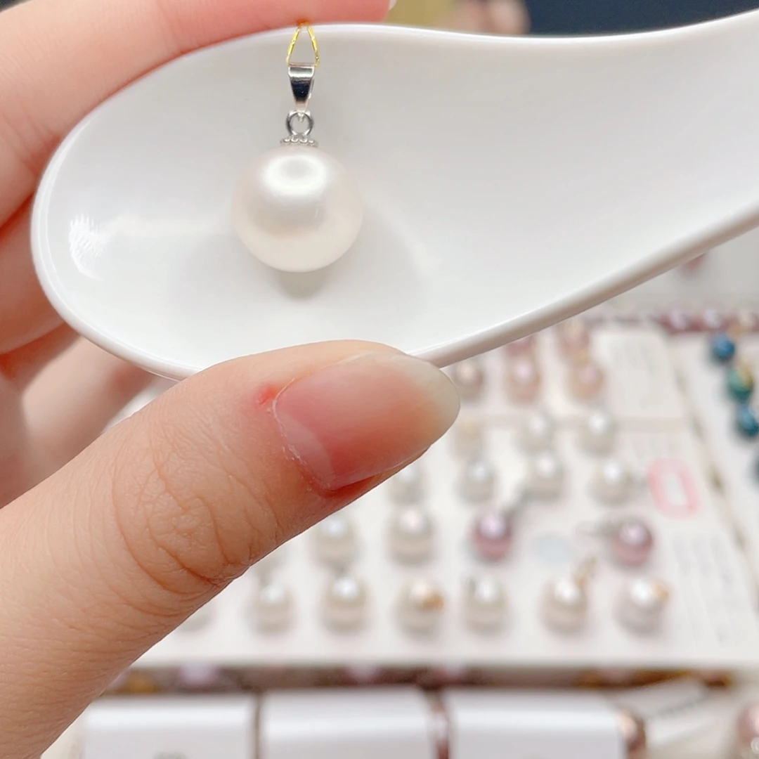 淡水珍珠合金吊坠(赠链)