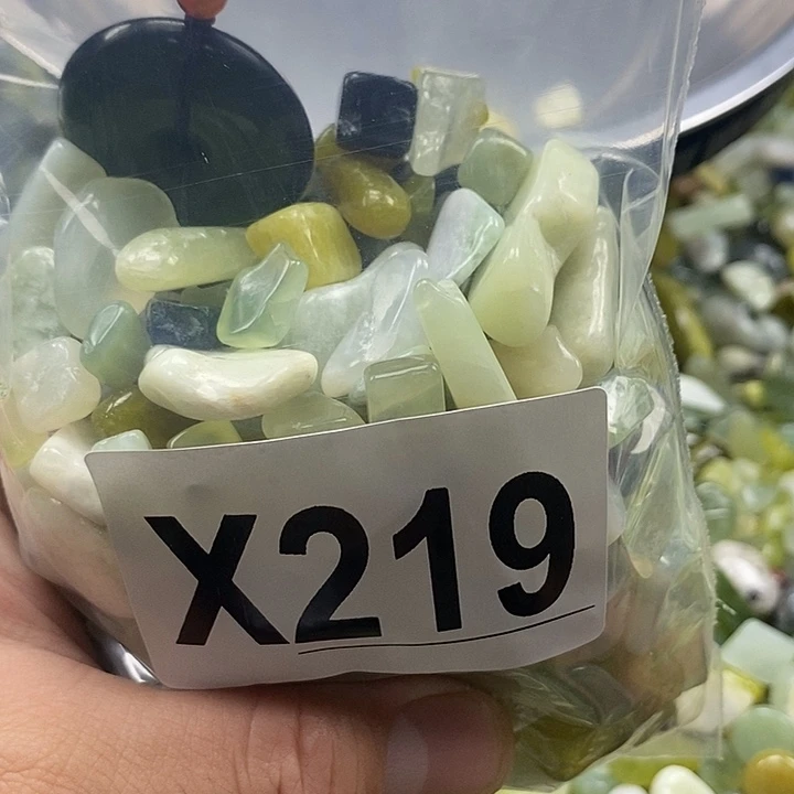 未镶嵌蛇纹石玉鱼缸石