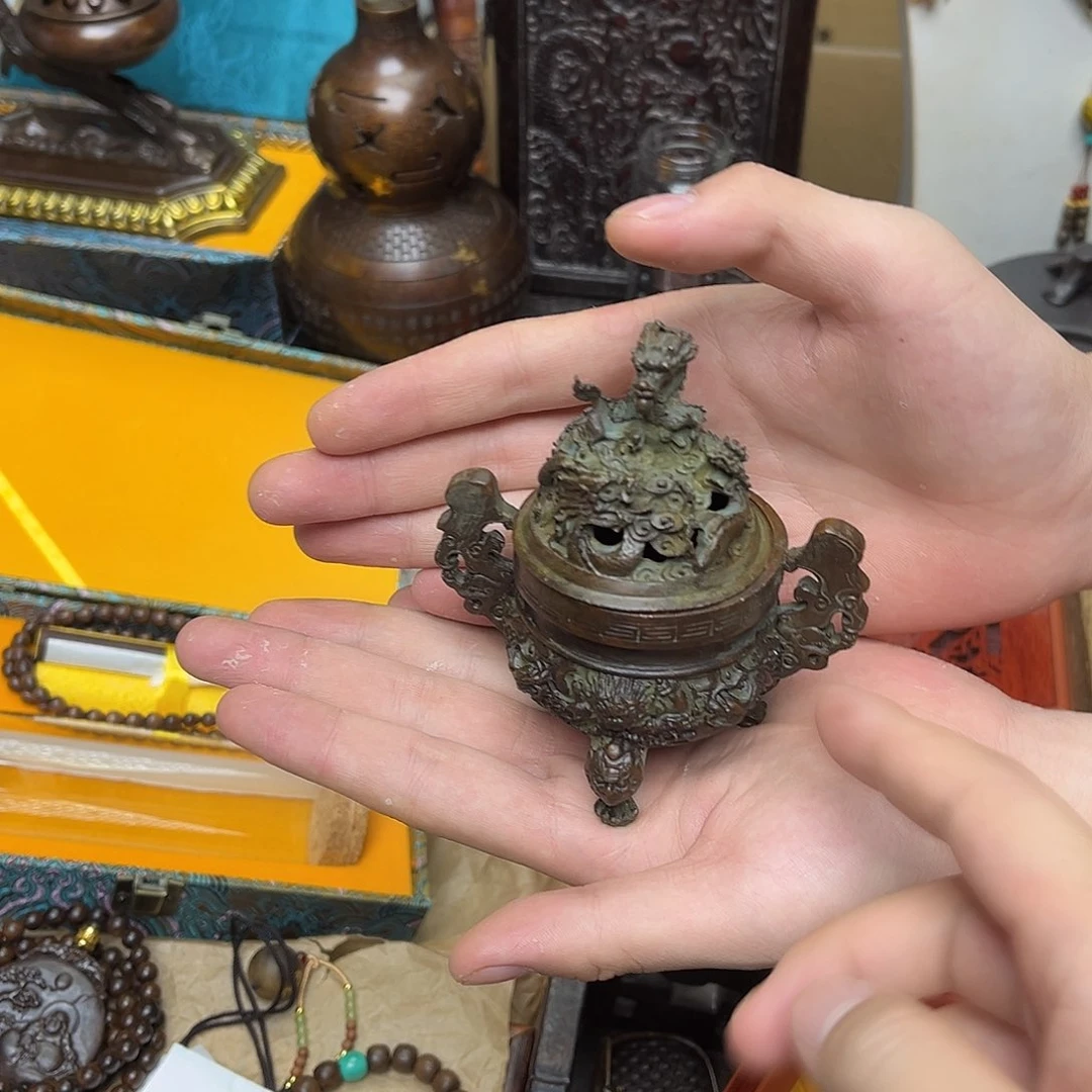 大叶紫檀（黑酸枝木类）