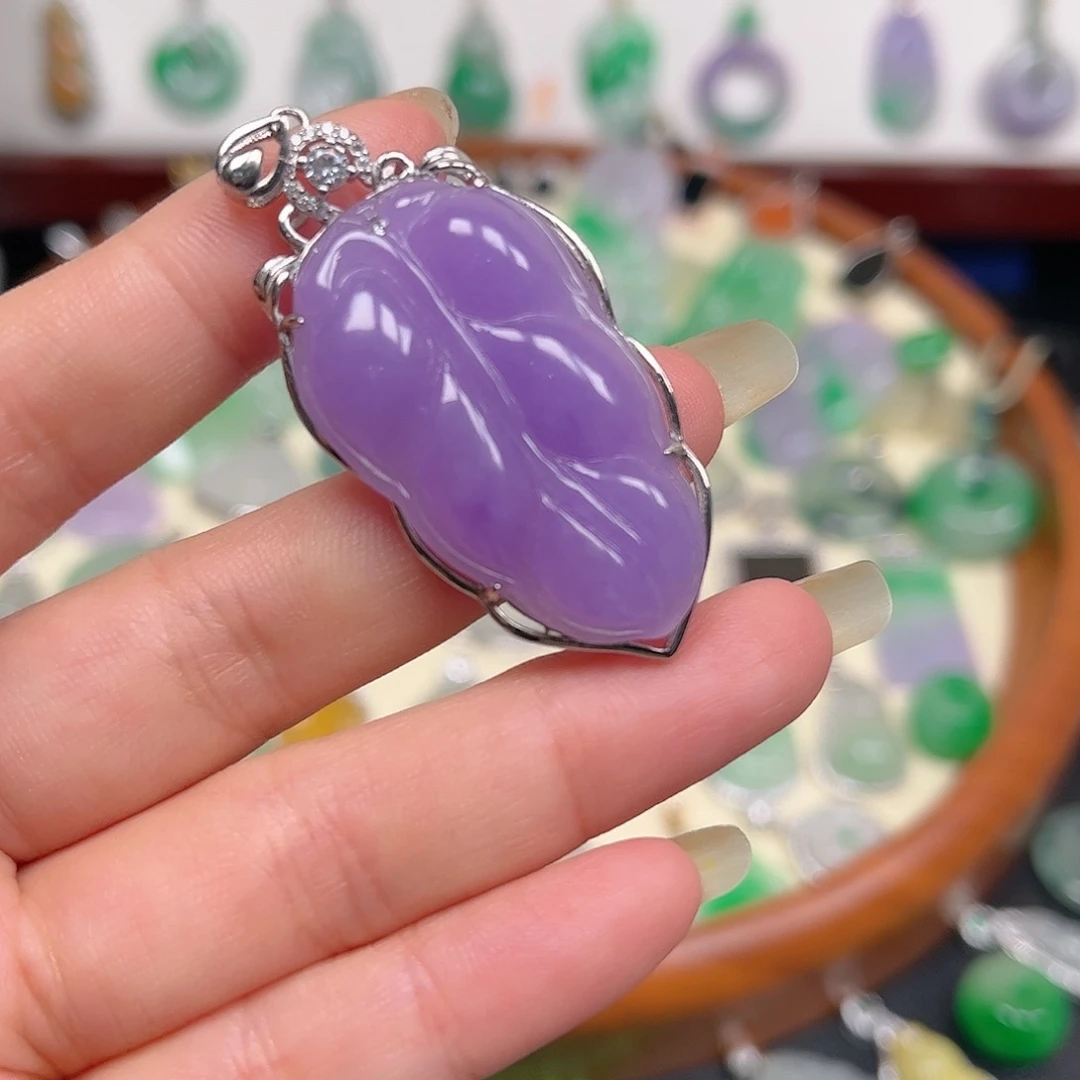 【闪购商品】无非金属迪吊坠