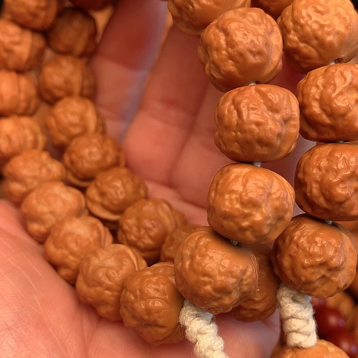 文玩核桃手串卫**舍产总