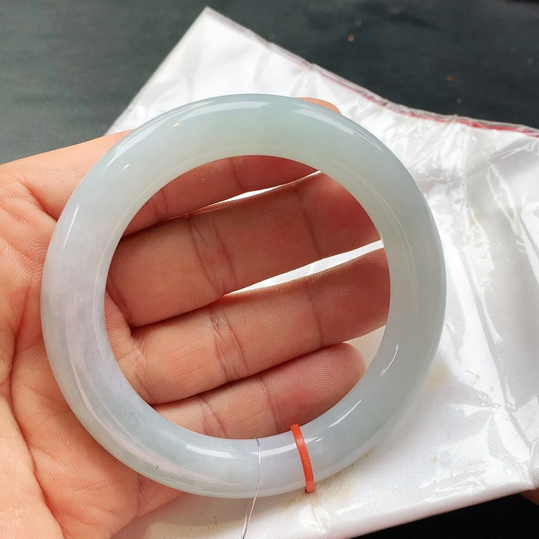 未镶嵌手镯翡翠天然翡翠手镯