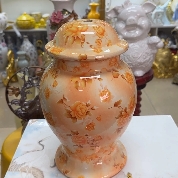瓷片陶瓷花瓶陶瓷艺术