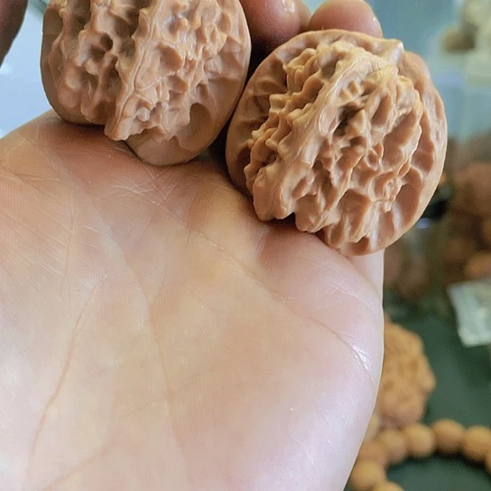 【闪购商品】把件文玩核桃38蜡皮刀子小众
