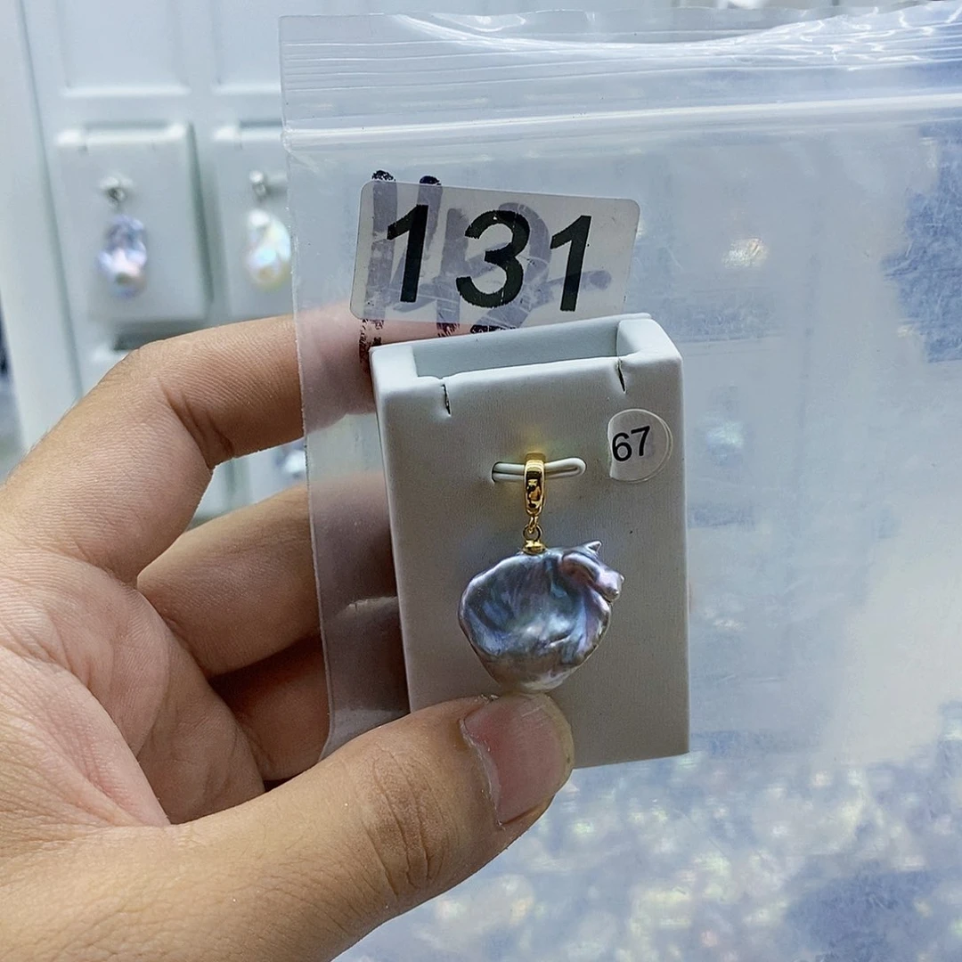 淡水珍珠合金颈饰