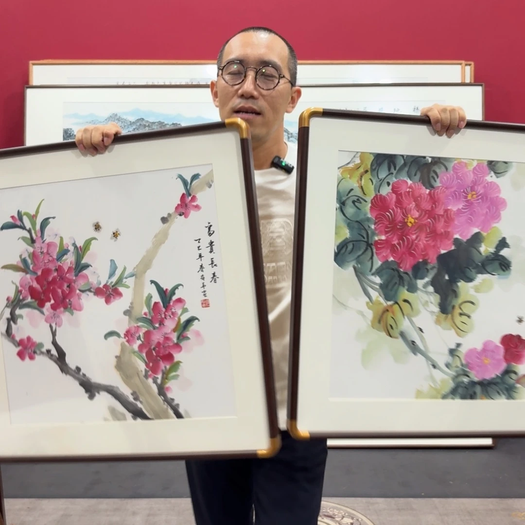 国画带框绘画手绘作品