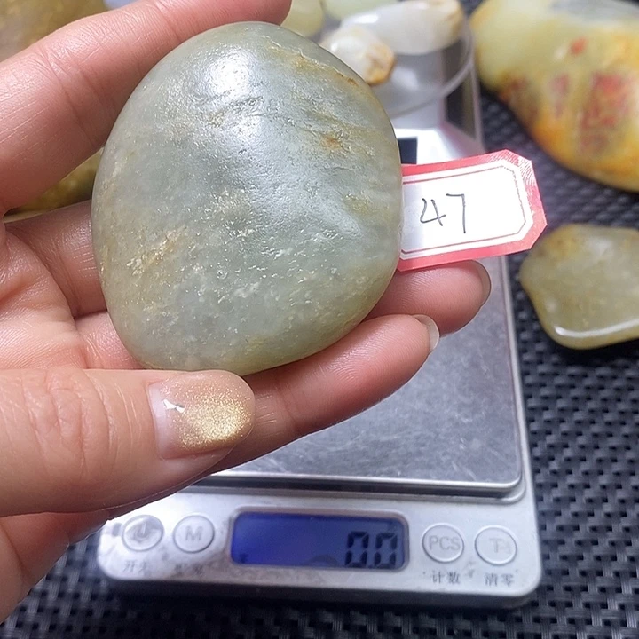 和田玉未镶嵌珠宝奇石47