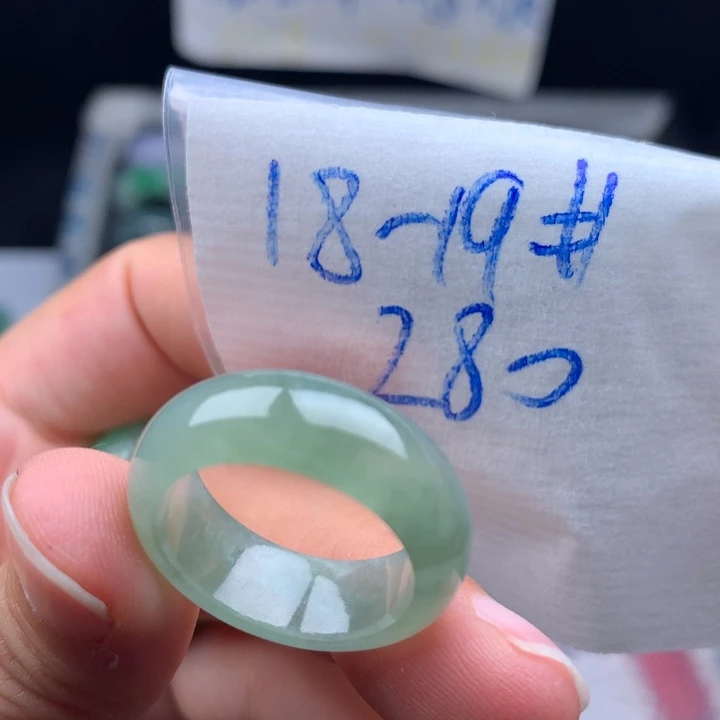 翡翠未镶嵌戒指戒圈