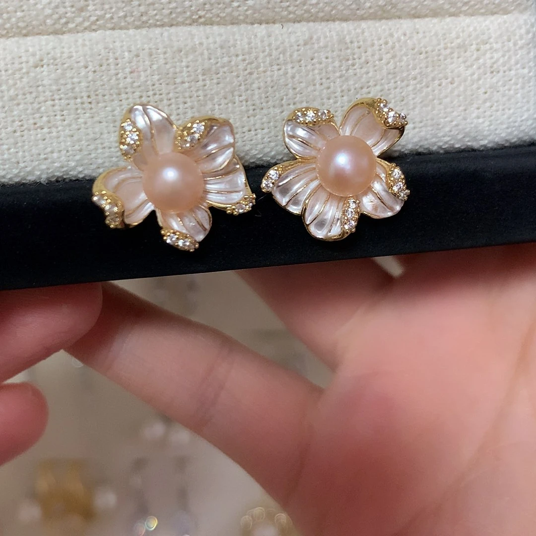 淡水珍珠耳饰合金