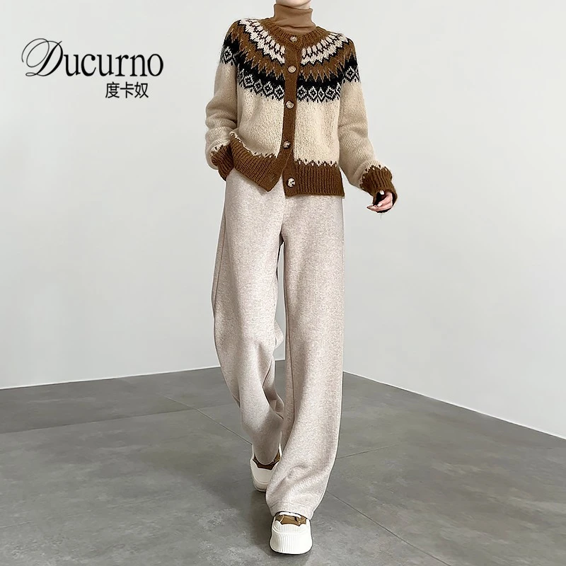 针织阔腿裤女2026新款秋冬高腰垂感直筒休闲裤加绒小个子窄版裤子