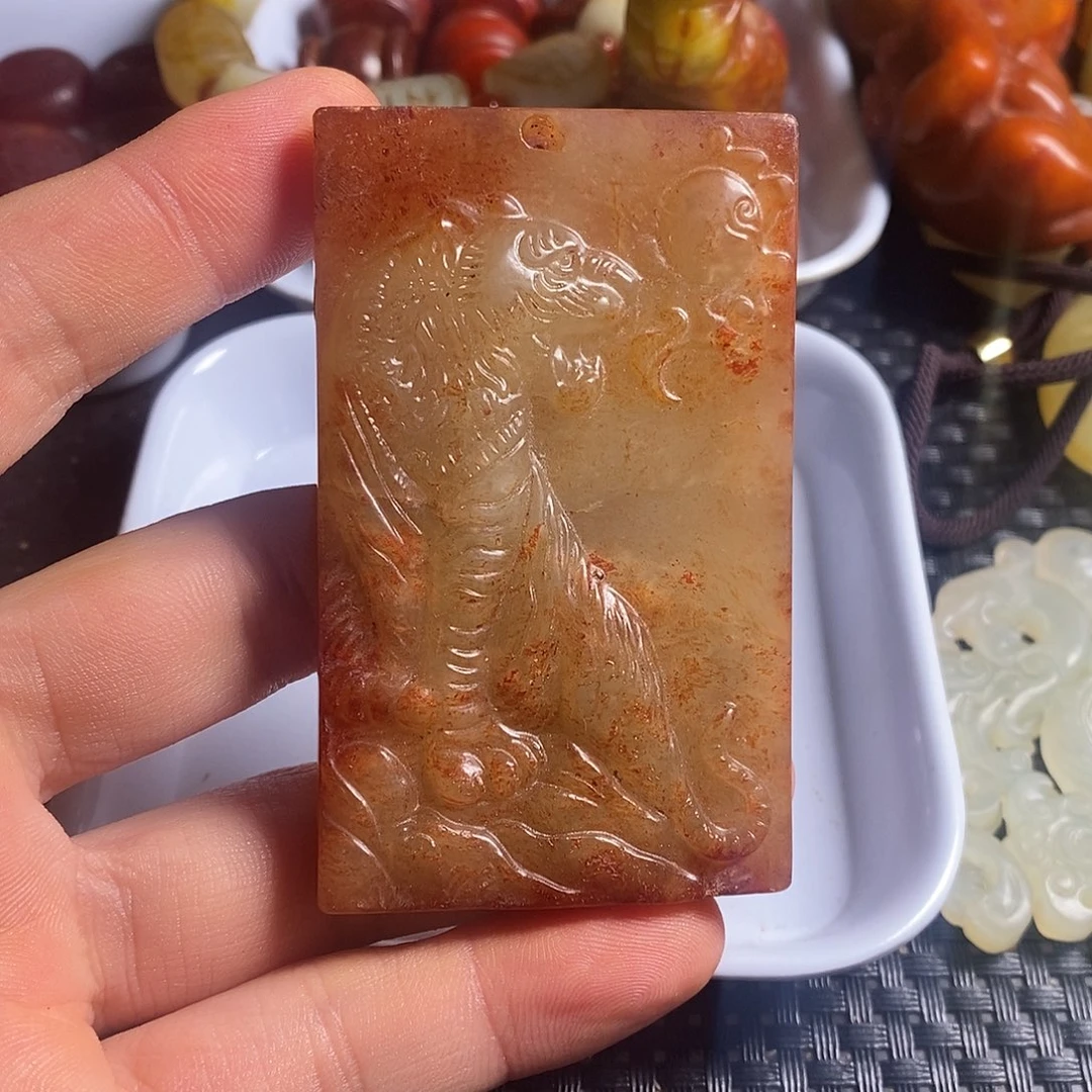 岫玉未镶嵌珠宝奇石