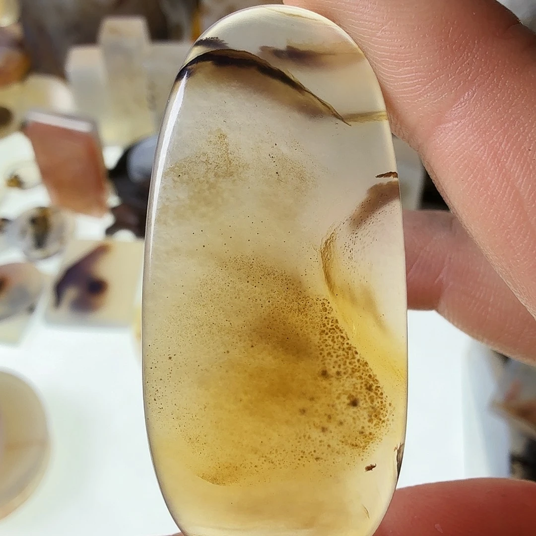 玛瑙/玉髓未镶嵌珠宝半成品