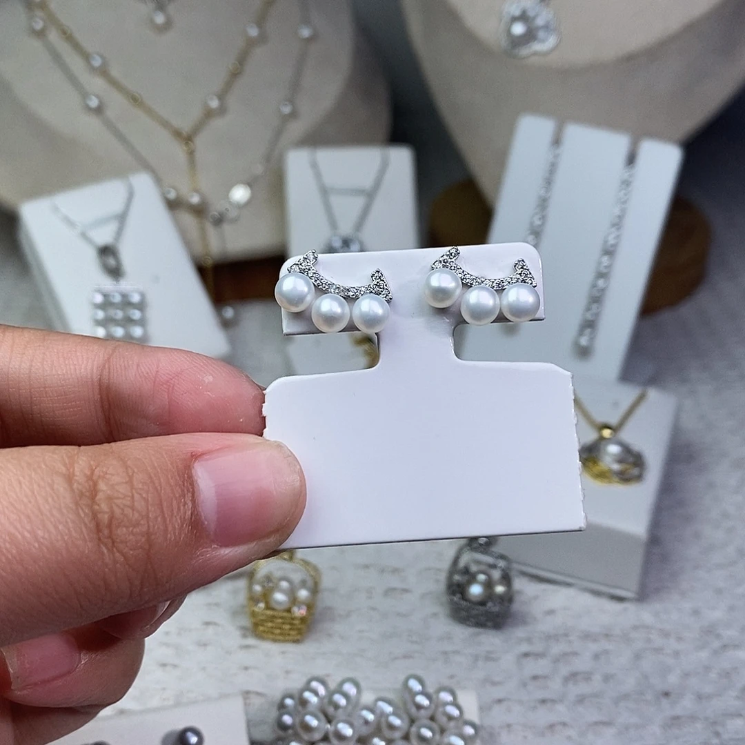 银S925镶嵌耳饰淡水珍珠