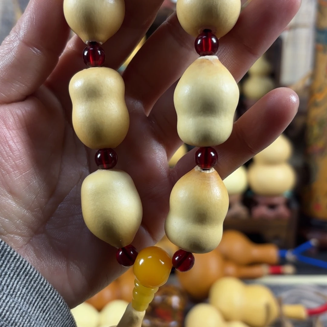 手持专拍链接点关注