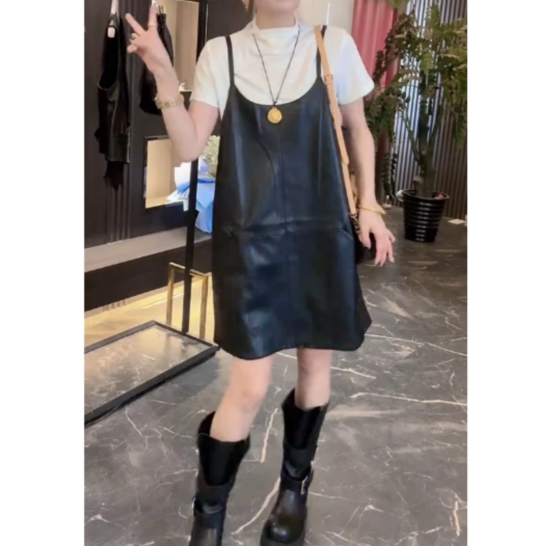 夏季宽松显瘦韩版吊带裙2025秋季新品极简风皮纯连衣裙