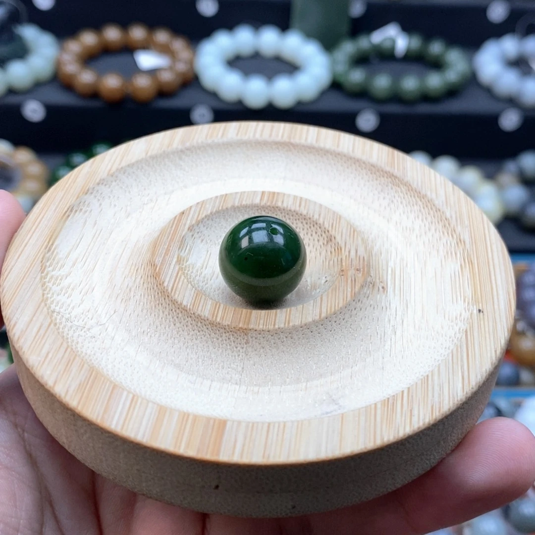 和田玉未镶嵌珠宝奇石Q卡16碧玉