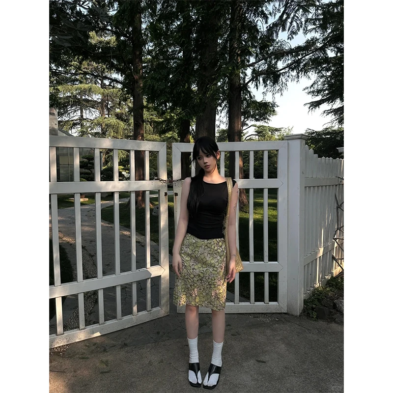 辣妹斜肩性感黑色时尚气质设计款上衣百搭显瘦休闲包臀半裙短裙女