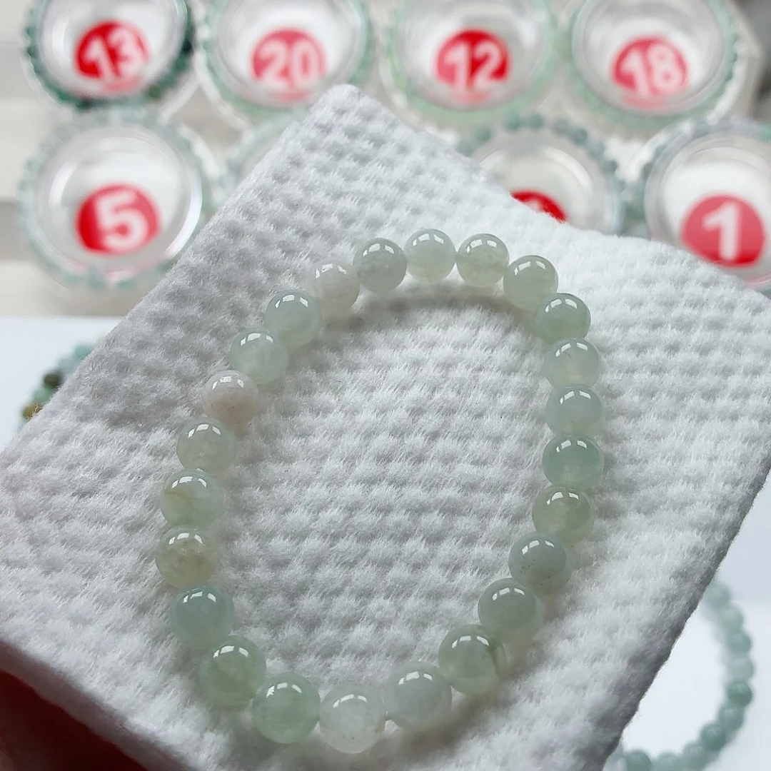 翡翠未镶嵌手链卡7.6（货中）